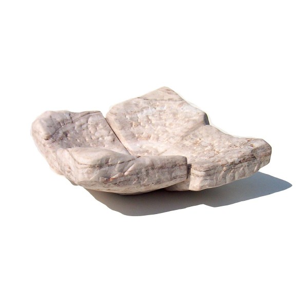 Handwerkliche Schale aus Marmor